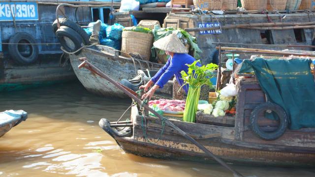 Floating market
